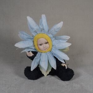 Vintage 2001 Geppeddo Felicity Flower 9" Doll Porcelain Cuddle Kids Pajamas